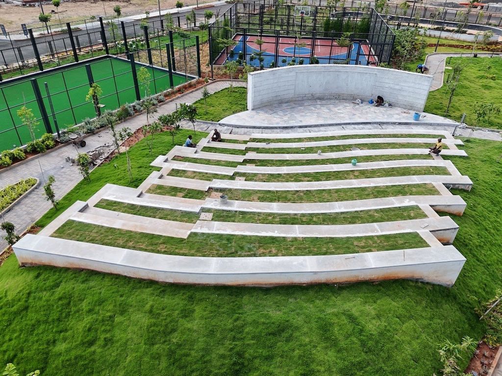 Hardscape — amphitheatre