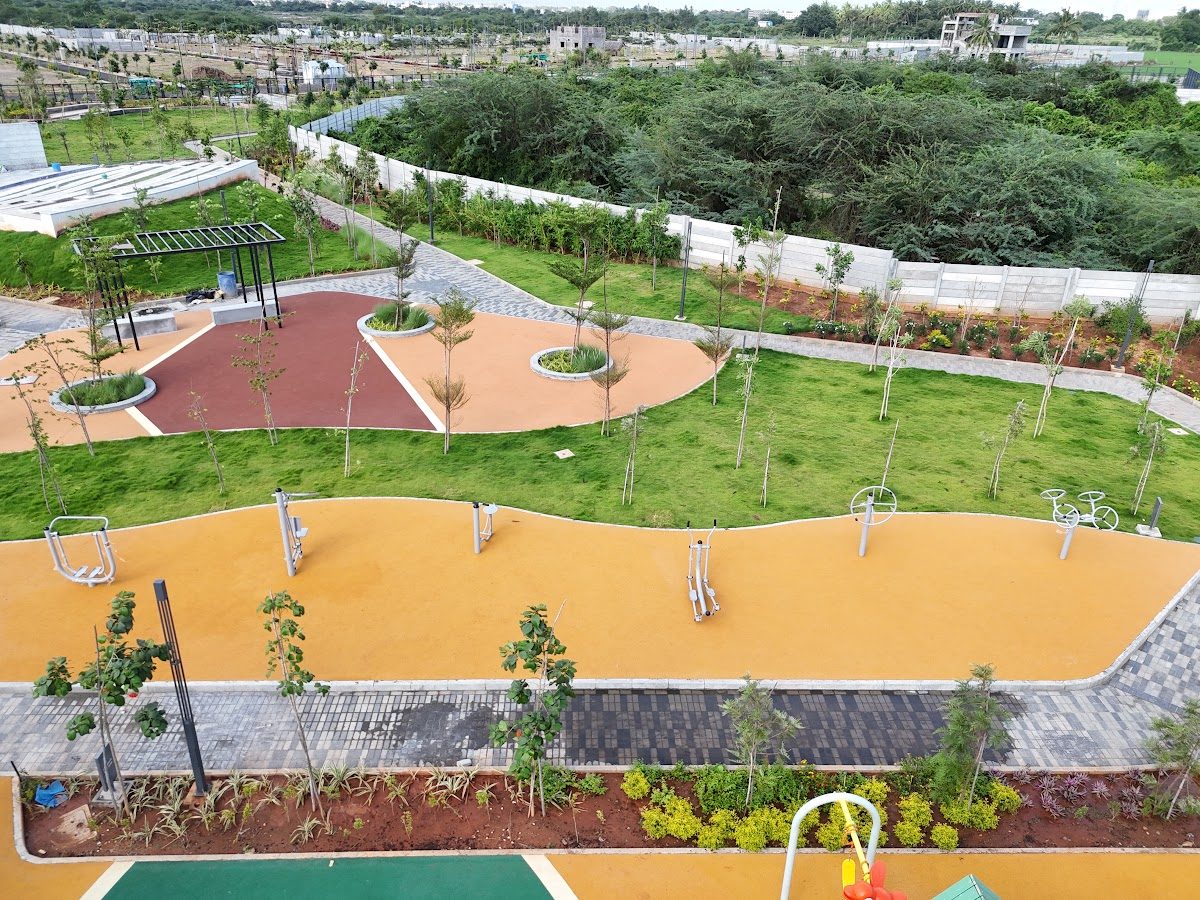 Amenity Lawns & Courts